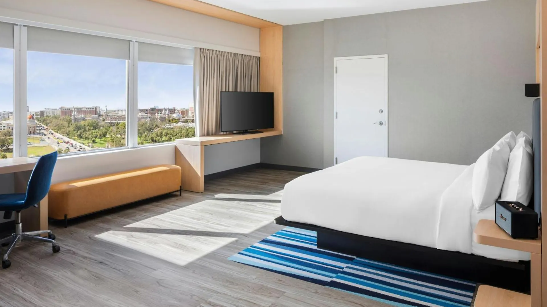 Aloft - Tampa Downtown Hotel